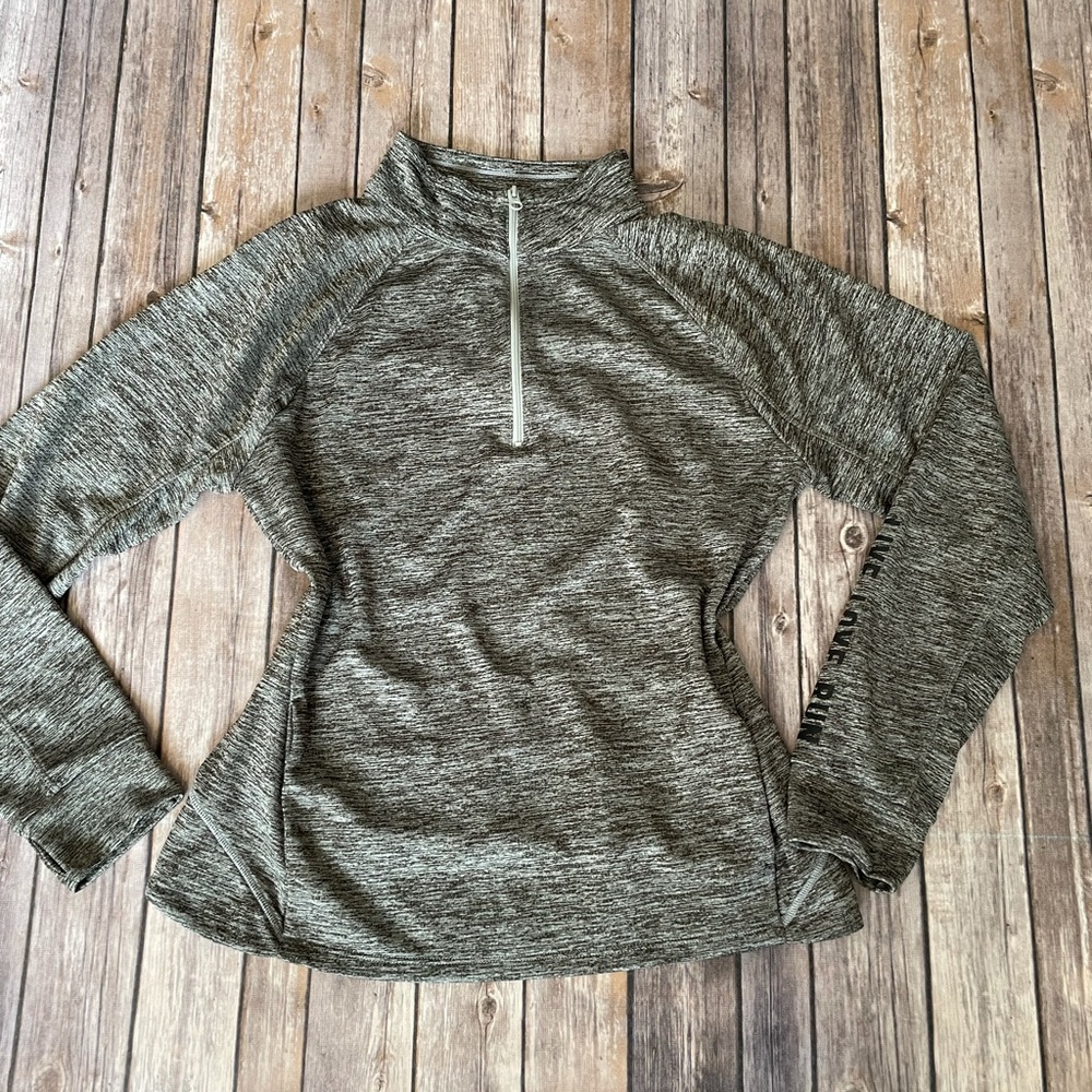 Athletic half zip top
